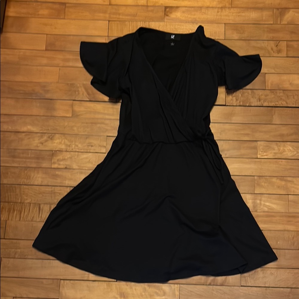 Iz Byer Black Wrap Dress